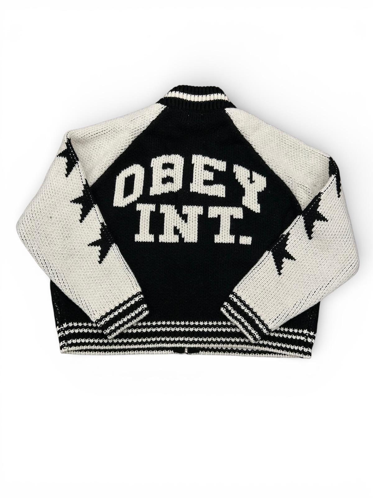 Maglione Obey